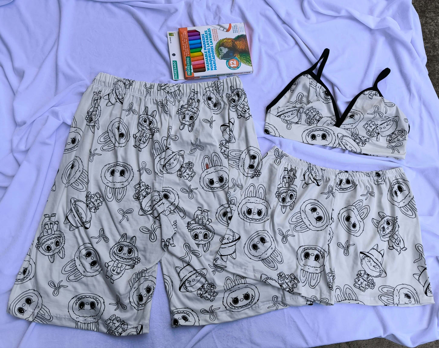 🎨2 PIEZAS DE Pijama Coloreable para Parejas  ENVIO GRATIS